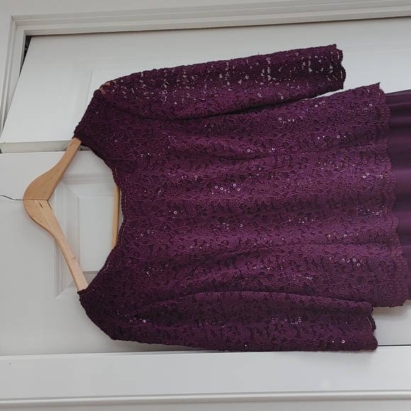 Never Worn Size 12 Evening Gown (Mauve) - Picture 3 of 3